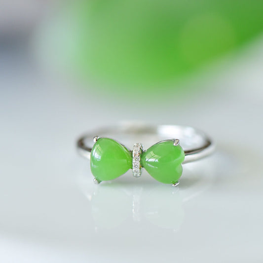 jade bow ring