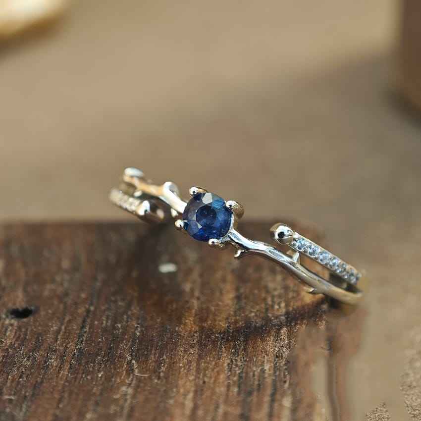 Womens Sapphire Rings