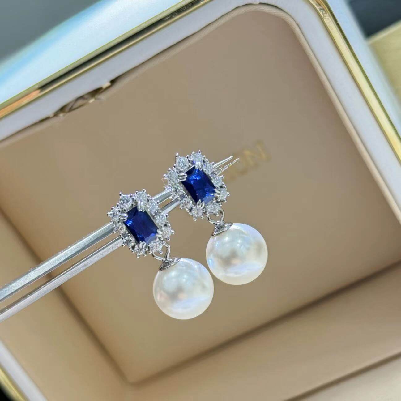 Sapphire Pearl Earrings