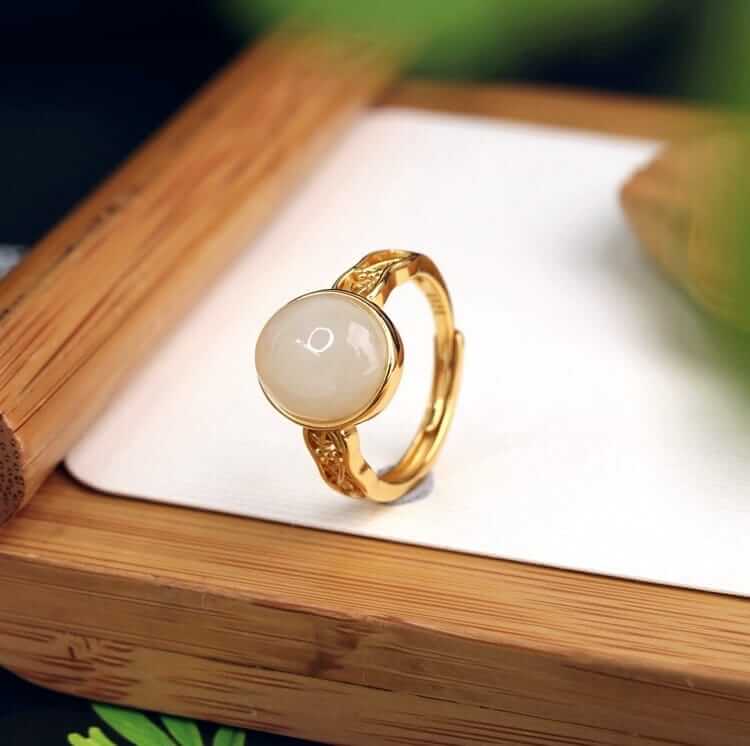 Jade Ring Gold