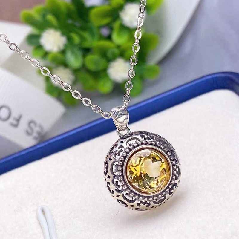 Vintage Citrine Necklace - Circle Pendant