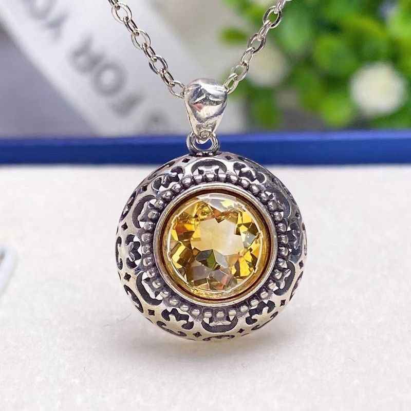 Vintage Citrine Necklace - Circle Pendant