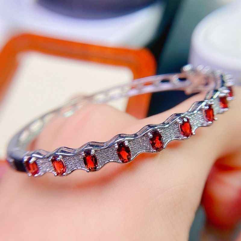 Garnet Bangle Bracelet in 925 Sterling Silver - Red Bracelet